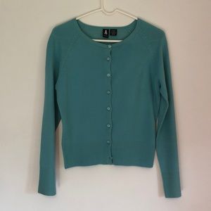Cardigan women’s medium